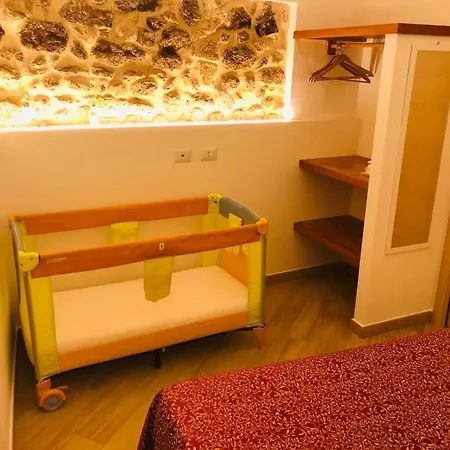 Dentro Le Mura Apartment
