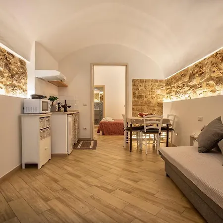 Dentro Le Mura Apartment Alghero